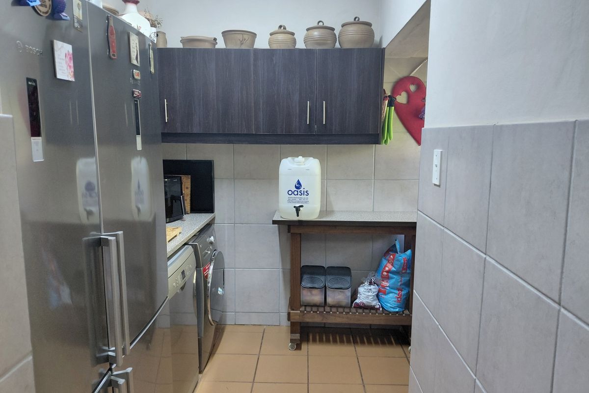 GOLDEN MILE MOST VERSATILE PROPERTY - Photo 4