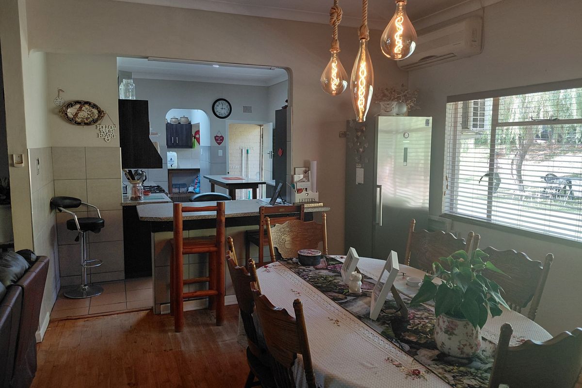 GOLDEN MILE MOST VERSATILE PROPERTY - Photo 3