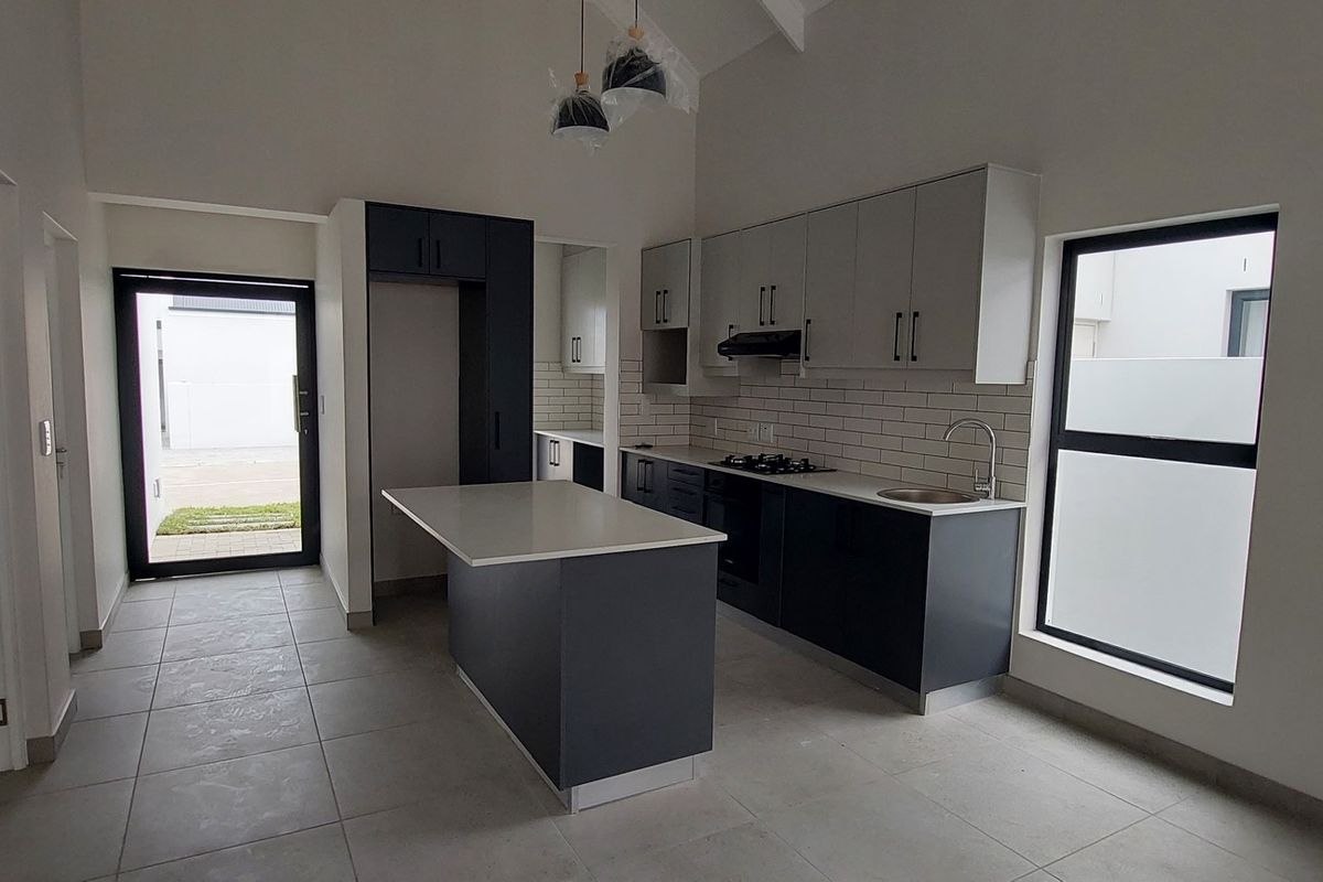 Brand-New 2-Bedroom Home for Sale in Spartikus Estate, Langebaan - Photo 5