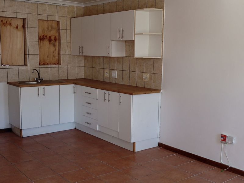 Safe, secure  Own-Title Duplex — No Levies, More Freedom Come and choose your ideal unit - Photo 6