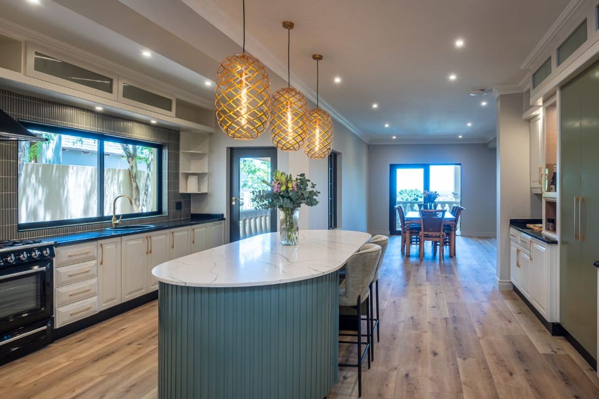 A Landmark Estate of Timeless Elegance and Unrivalled Luxury - Photo 4