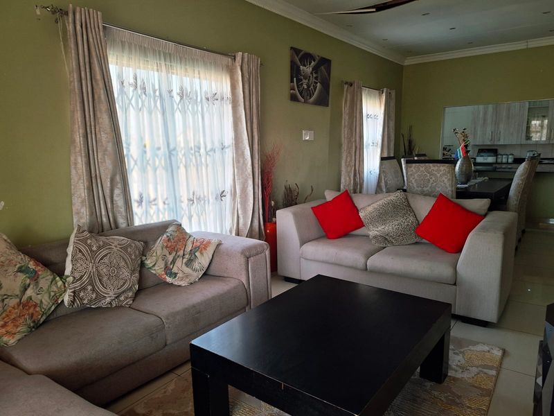 Smallholding For Sale In Meyerton - Photo 3