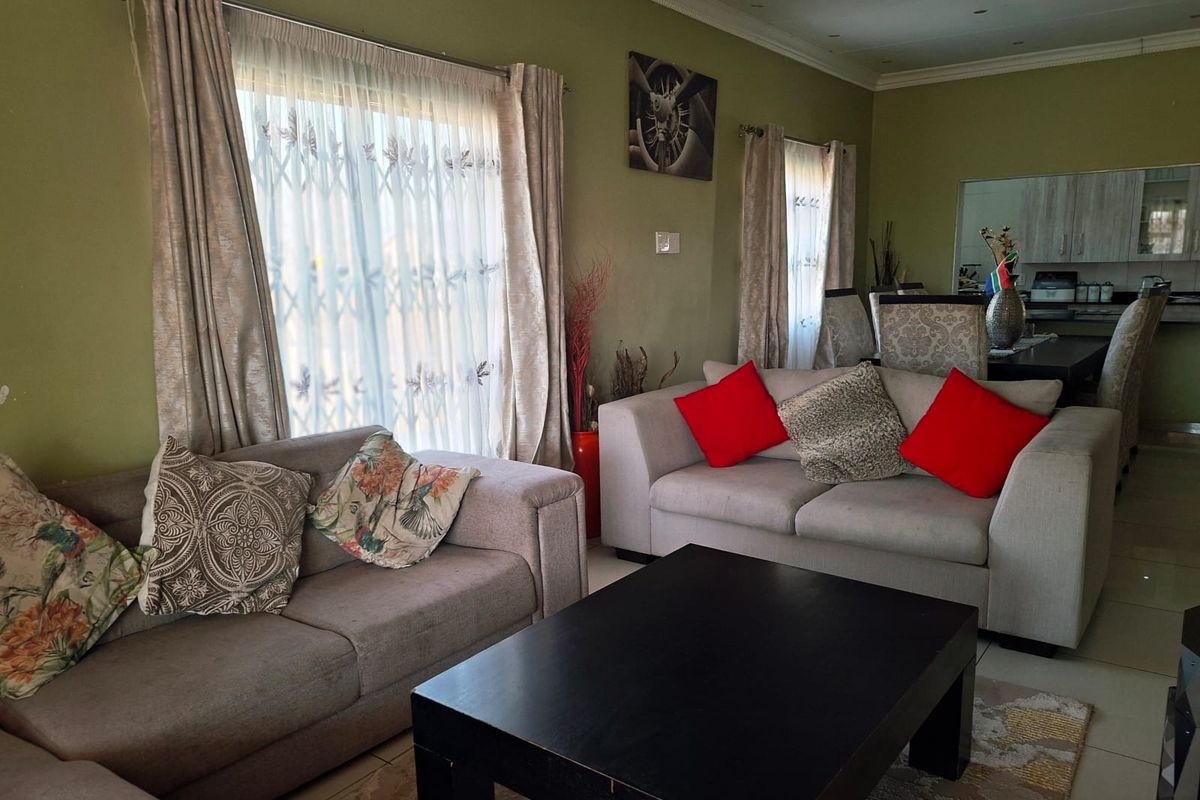 Smallholding For Sale In Meyerton - Photo 3