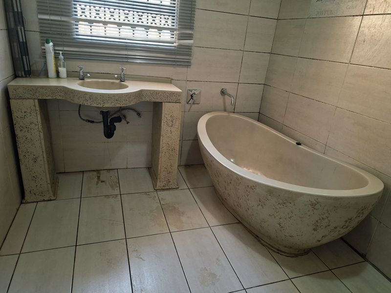 Smallholding For Sale In Meyerton - Photo 9