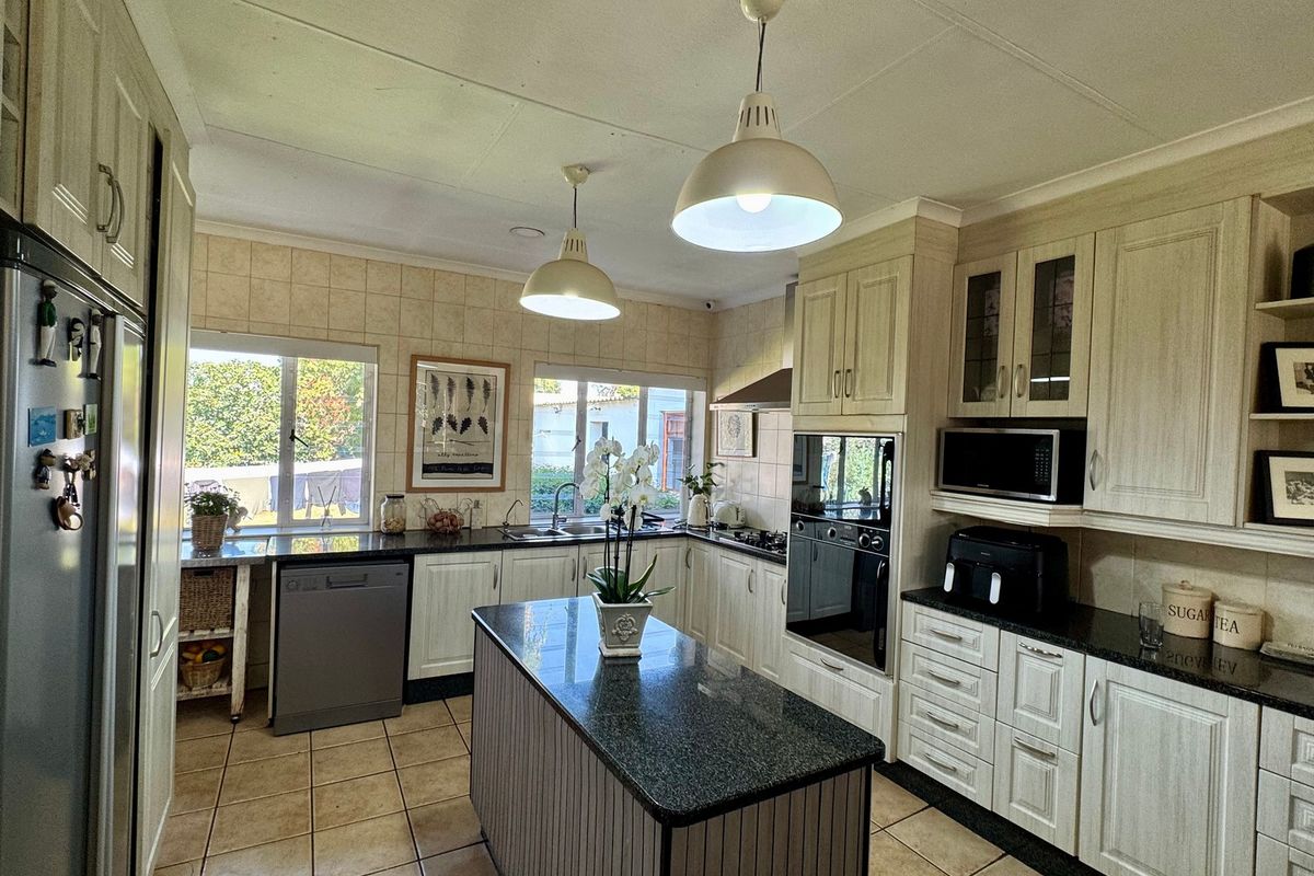 Lifestyle Farm with Exceptional Income Potential & Established Turf Business - Photo 5