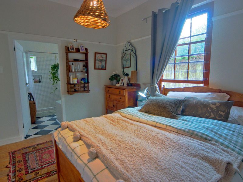Traditional Charm, Modern Luxury - Photo 10