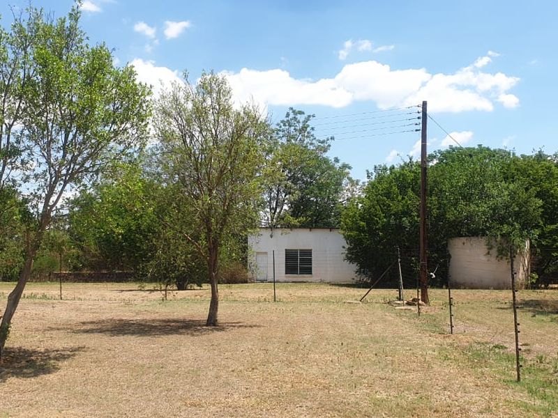 14 Hectare Ultimate Tranquil Farm - Photo 1