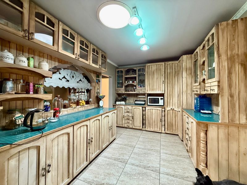Exceptional Family Home with Endless Possibilities - Photo 4