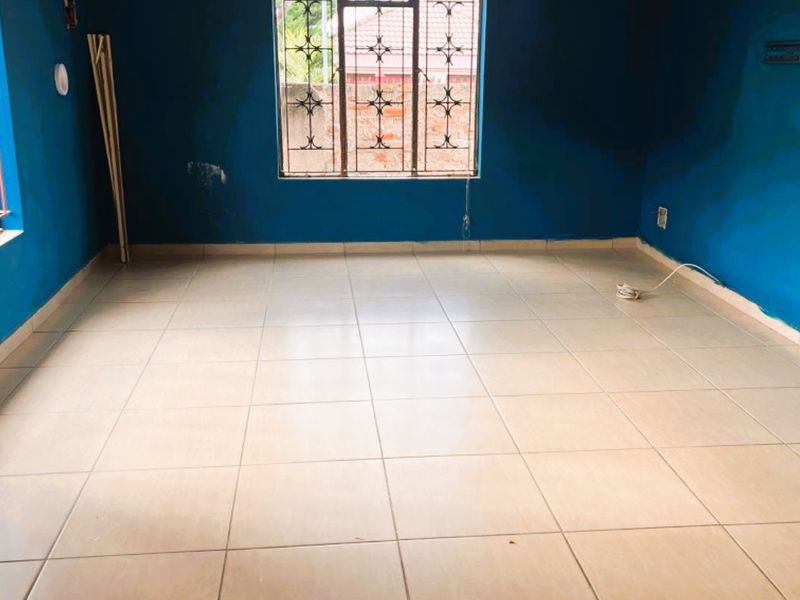 Modern 3 Bedroom Family Home for sale close to Folateng Hospital and Tut - Photo 5