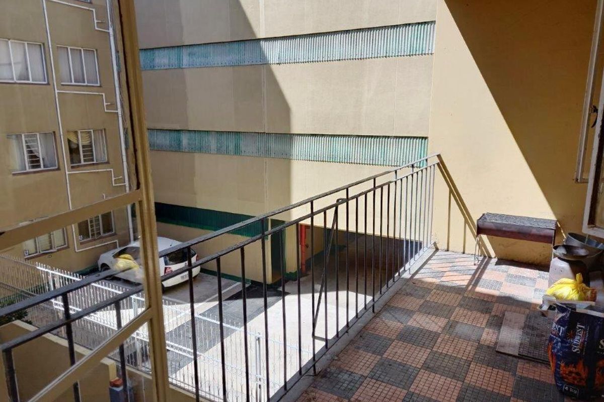 HUMEWOOD FURNISHED 2 BED 1 BATH APARTMENT WITH PARKING FOR RENT - Photo 4