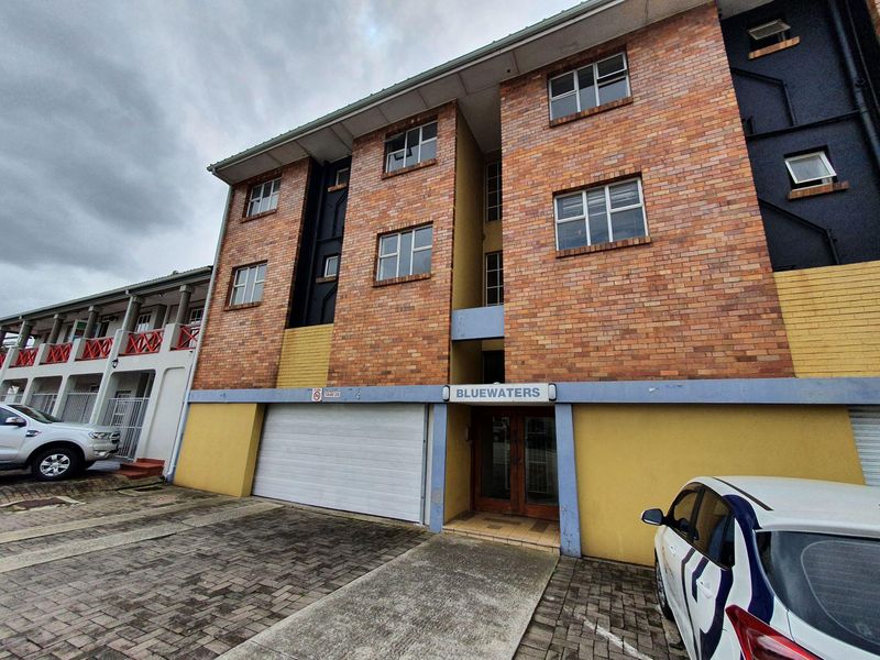 HUMEWOOD FURNISHED 2 BED 1 BATH APARTMENT WITH PARKING FOR RENT - Photo 9