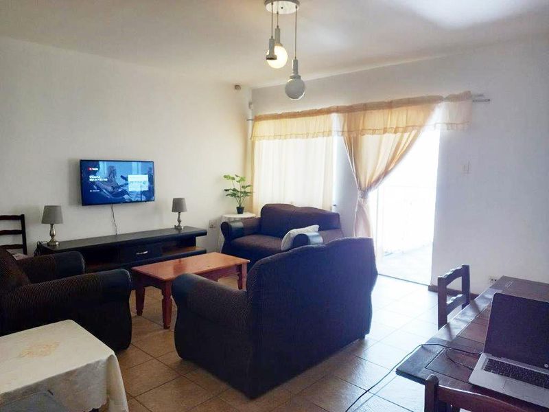 HUMEWOOD FURNISHED 2 BED 1 BATH APARTMENT WITH PARKING FOR RENT - Photo 3