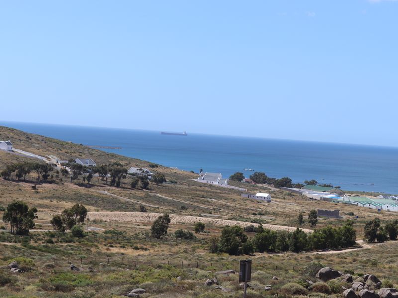 "Prime 405m2 vacant land with stunning ocean views, perfect for building your dream home. - Photo 6