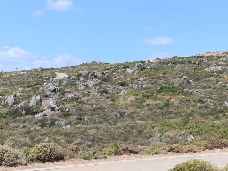 "Prime 405m2 vacant land with stunning ocean views, perfect for building your dream home. - Photo 9