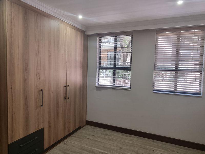 Upmarket and very well sought after Retirement Village - Photo 7