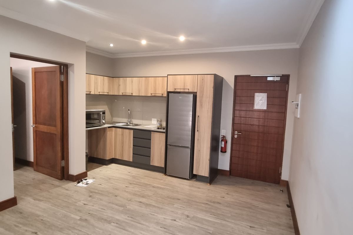 Upmarket and very well sought after Retirement Village - Photo 2