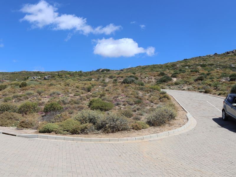 Vacant land with views to the ocean and the mountains - Photo 4