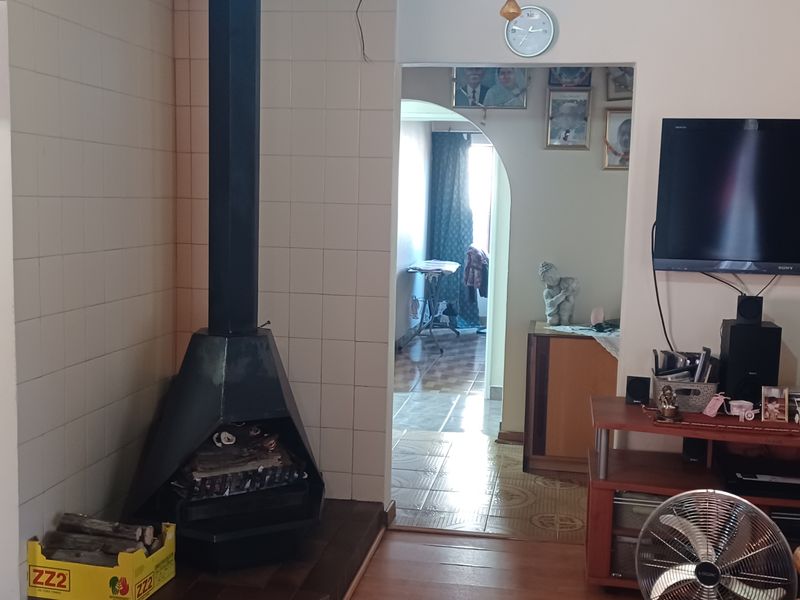 Sunny Modern 3 Bedroom family home with Granny flat. Excluding commission - Photo 7