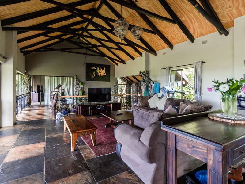 Beautiful 5 Bedroom House for sale in Zini! - Photo 7
