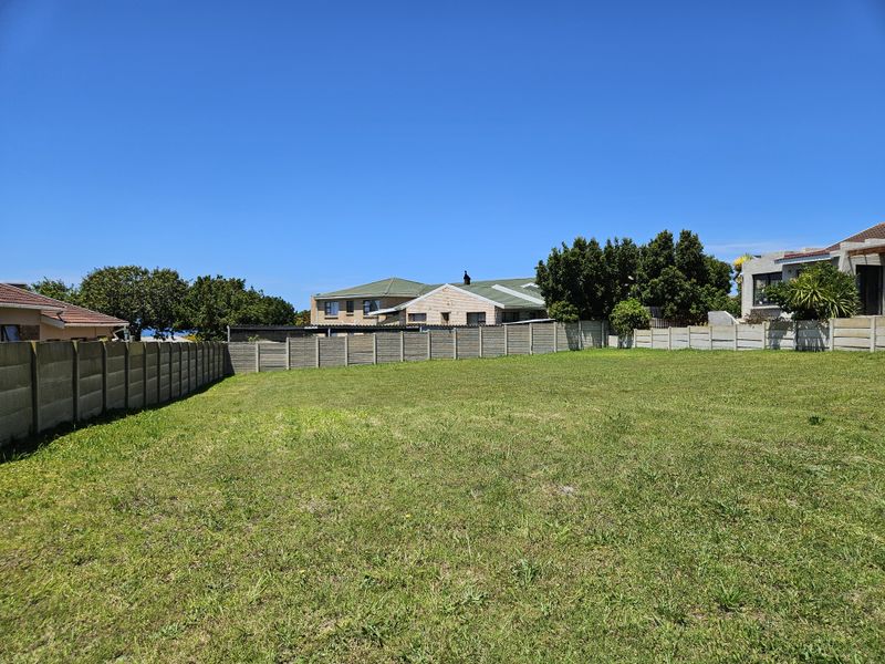 Sought-after Location Land - Photo 2