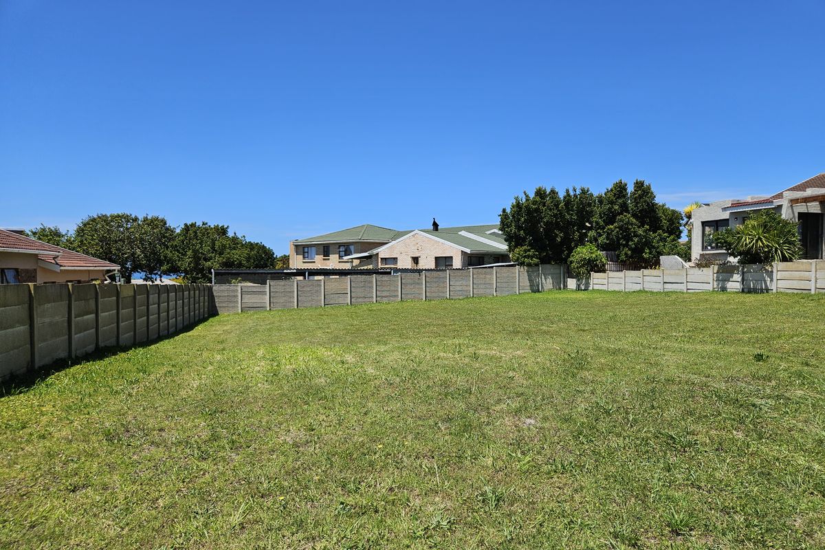 Sought-after Location Land - Photo 2