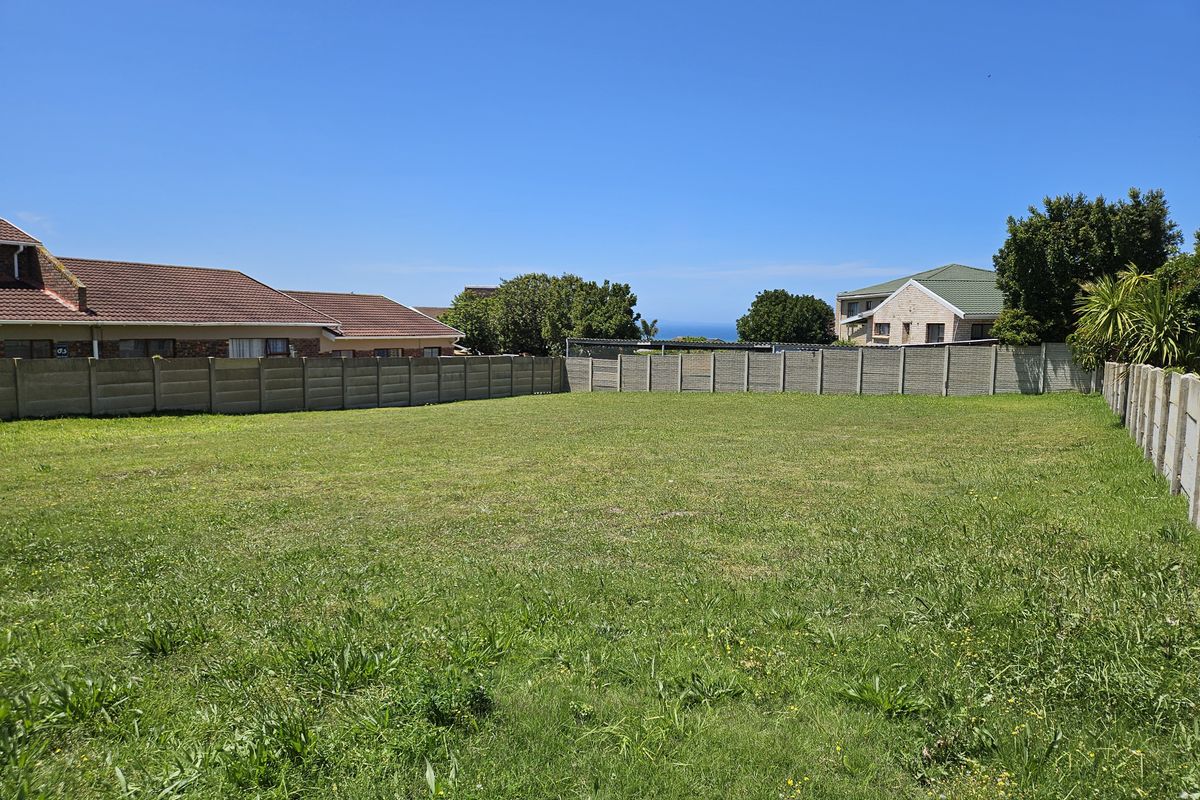 Sought-after Location Land - Photo 5