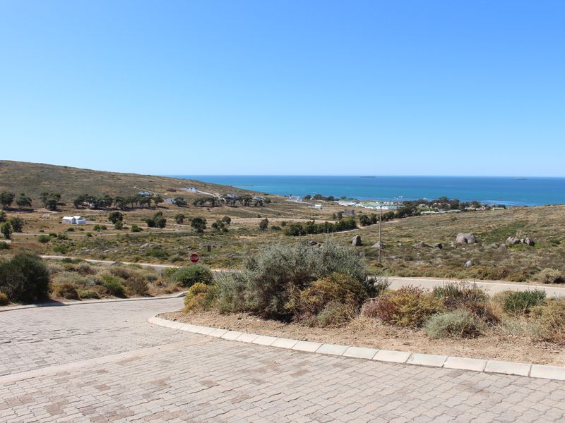 Stunning sea and mountain views - Photo 9