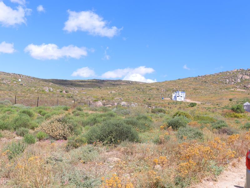 Vacant land with stunning views, perfect for building your dream home. - Photo 9