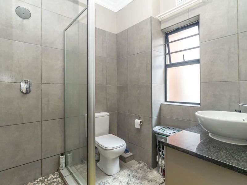Apartment For Sale In Randburg - Photo 10