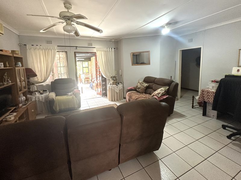 Simplex close to shops and restaurants - Photo 4