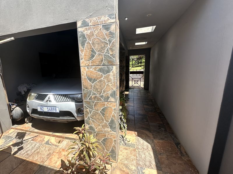Simplex close to shops and restaurants - Photo 3