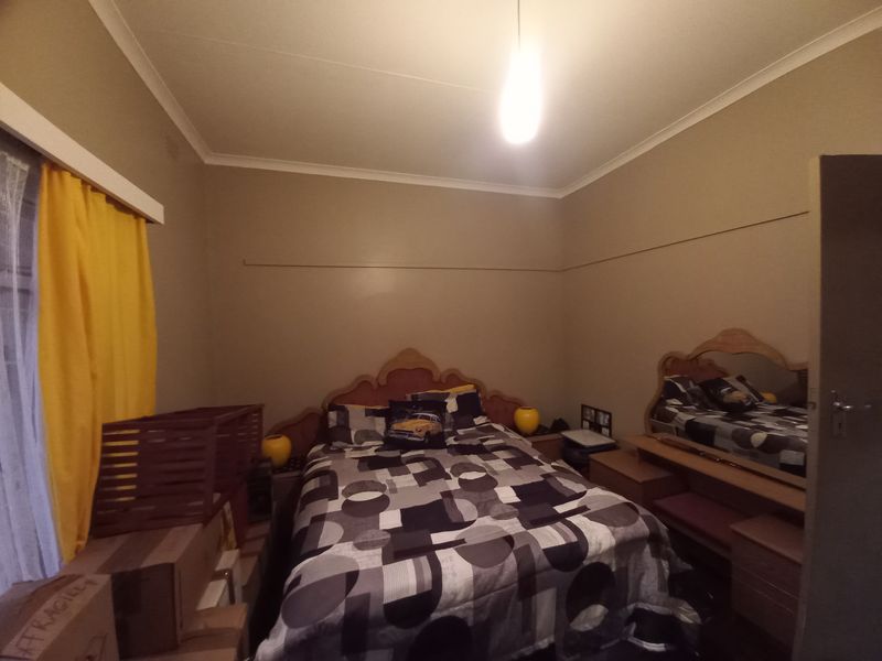 Entertainers Dream Home - Photo 9