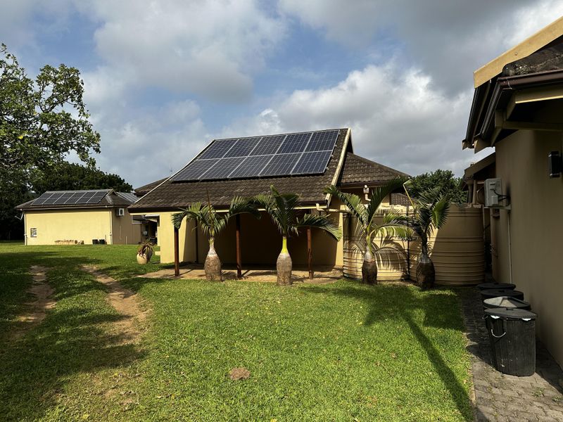 Charming House on Riverland Estate - Photo 2