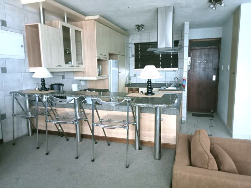 Seaside Elegance: Modern 2-Bedroom, 2-Bathroom Flat in Amanzimtoti - Photo 3