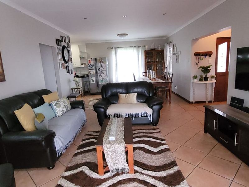 Looking for space - Look no Further! - Photo 7