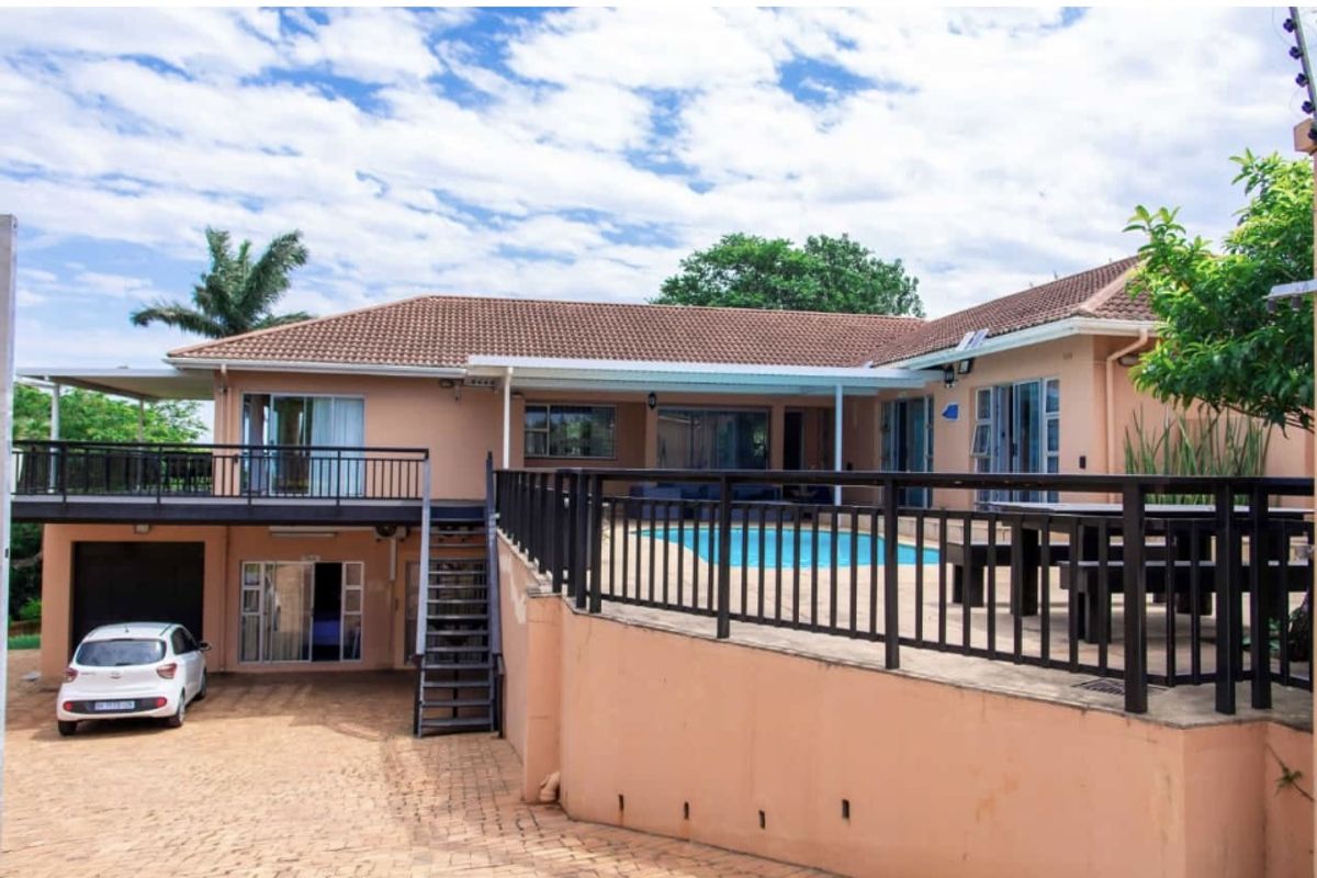 Seaview Guest House – A Coastal Retreat with Endless Possibilities - Photo 2