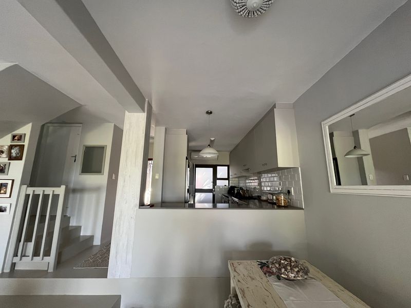 Discover this hidden gem across from Westbrook Beach! - Photo 4