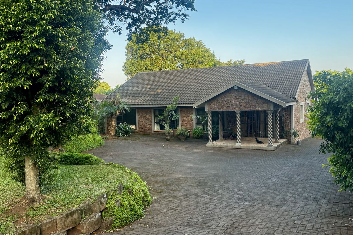 Space, Comfort & Lifestyle – Perfect for Family Living! - Photo 3