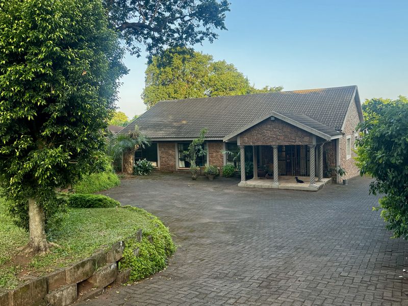 Space, Comfort & Lifestyle – Perfect for Family Living! - Photo 3