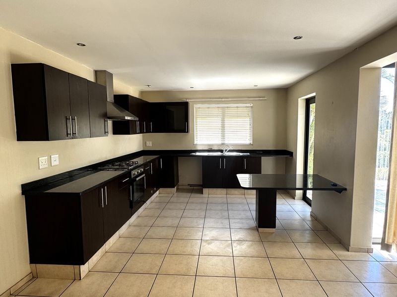 Well Located Sectional Title Unit in Mtunzini! - Photo 4