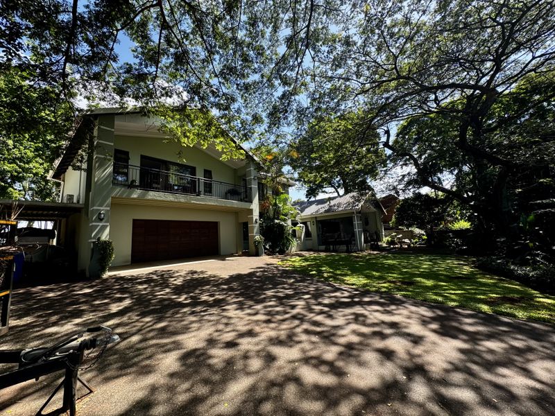 Family Home with Pool, Office & Sea Views in Mtunzini - Photo 2