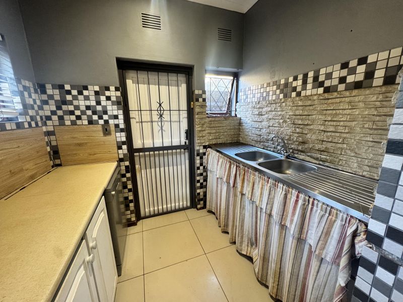 Spacious Family Home with Income Potential - Photo 9
