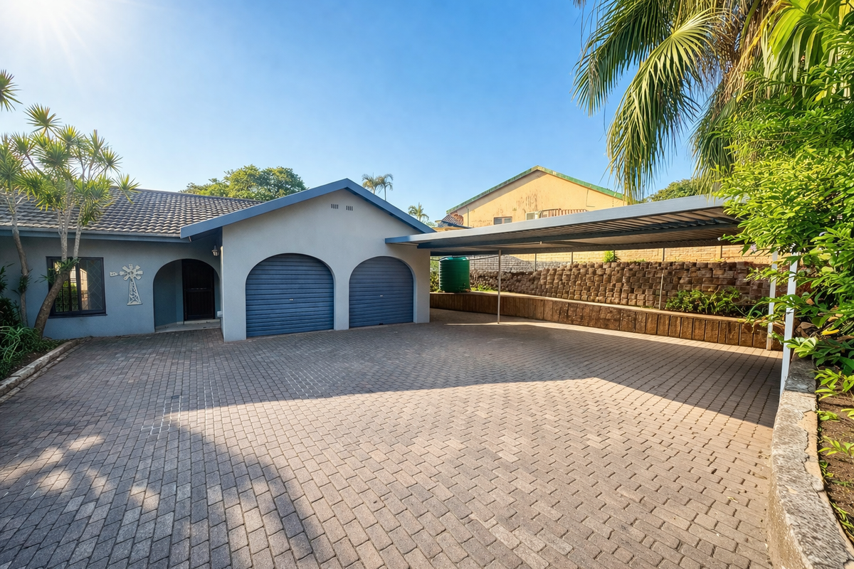 Spacious Family Home with Income Potential - Photo 2