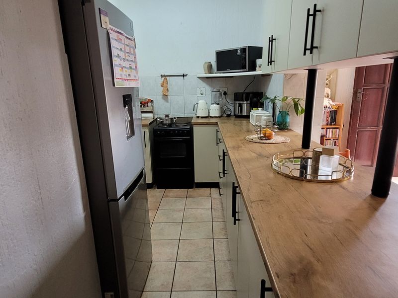 Neat 3-Bedroom Simplex for Rent in a Well-Maintained Complex - Photo 10