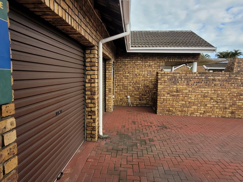 Neat 3-Bedroom Simplex for Rent in a Well-Maintained Complex - Photo 4