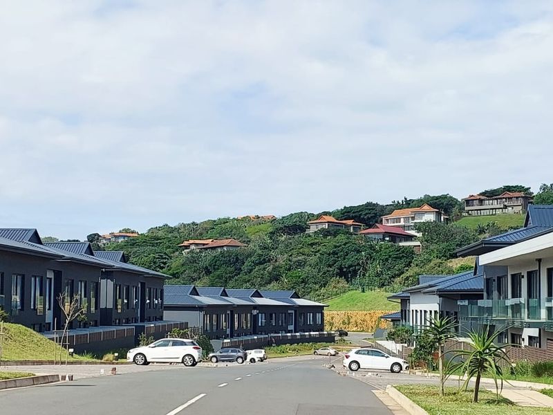 UNFURNISHED 2 BEDROOM APARTMENT TO LET IN ZIMBALI OCEANS CLUB - Photo 7
