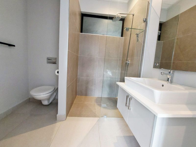 UNFURNISHED 1 BEDROOM APARTMENT TO LET IN ZIMBALI OCEANS CLUB - Photo 5