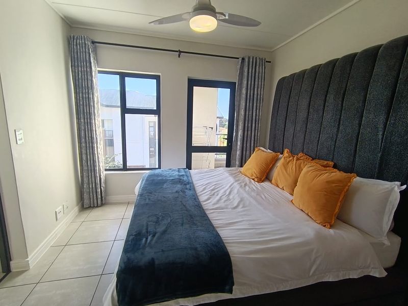 Fully Furnished apartment in sought after estate! - Photo 5