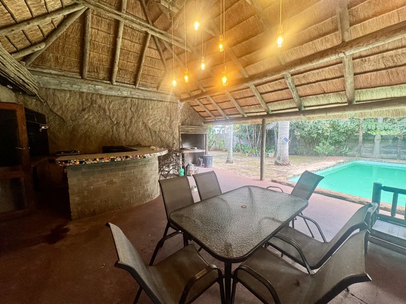 Family Living Meets Endless Potential in the Heart of Mtunzini - Photo 6