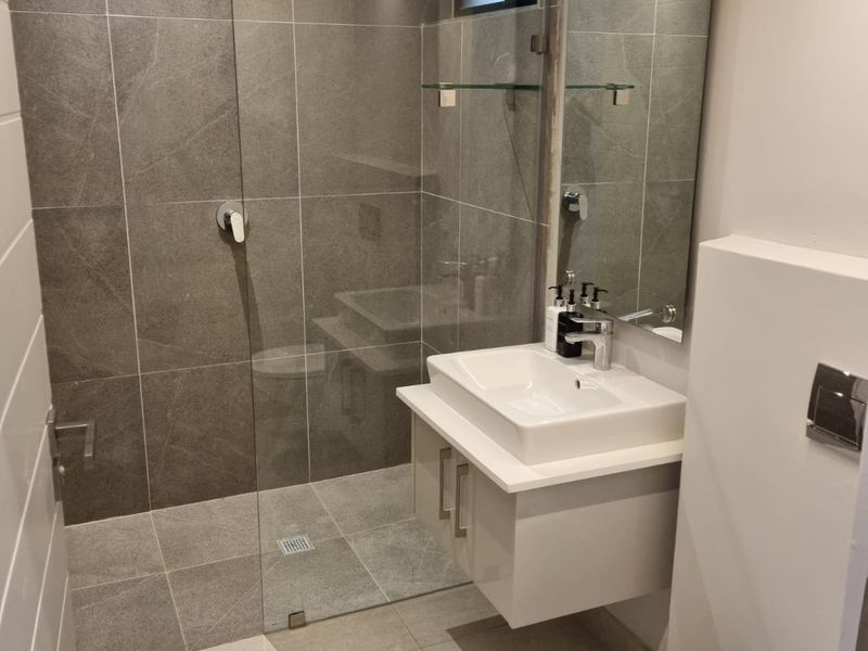 2 BEDROOM APARTMENT FOR SALE IN ZIMBALI OCEANS CLUB - Photo 6